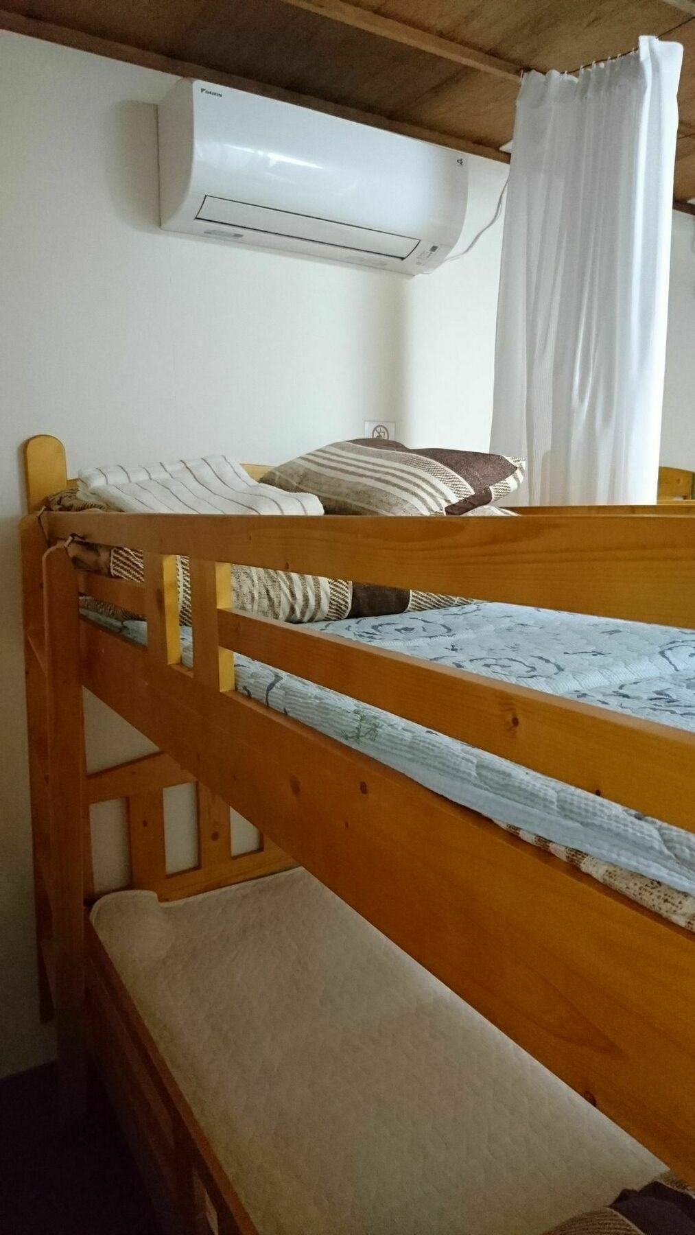 Gomaharu Guesthouse Осака Екстериор снимка